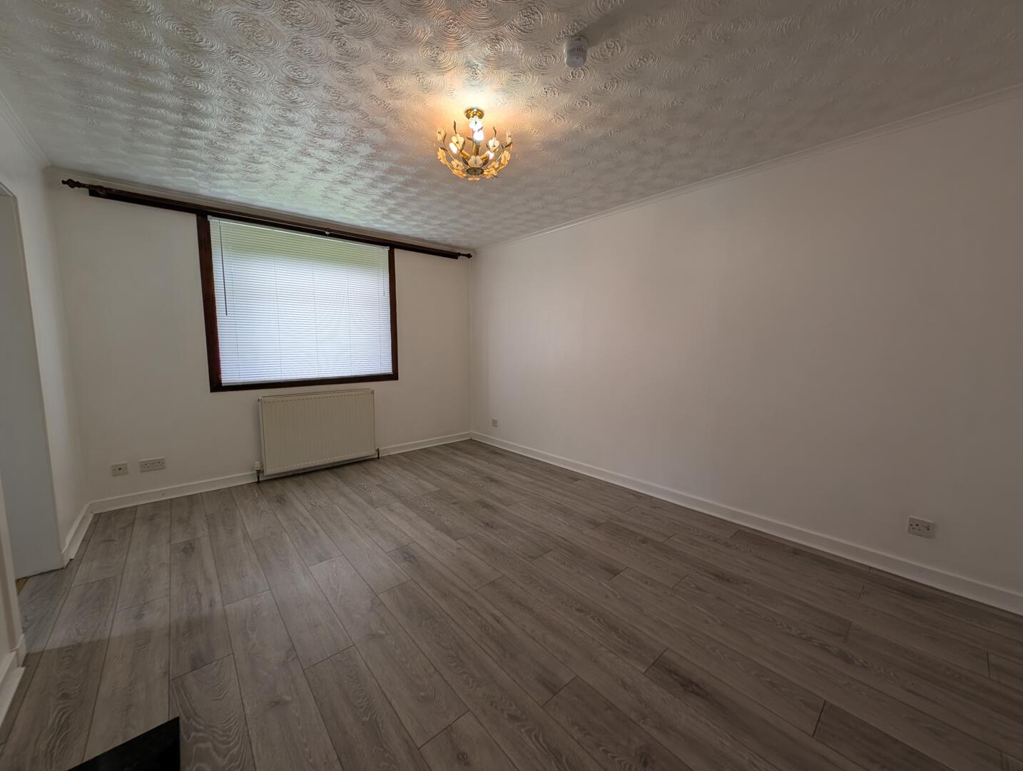 1 bed property in Pittodrie Place, Aberdeen